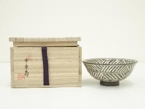 土源窯　申東壽（申東寿）造　三島茶碗（共箱）